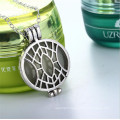 Fashion Non-Mainstream Hollow-out Alloy Flower Pendant Necklace